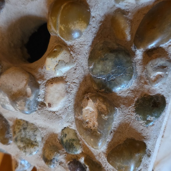 Handnade Tumbled Rick Rustic  Birdhouse with Black Roof - Picture 7 of 11